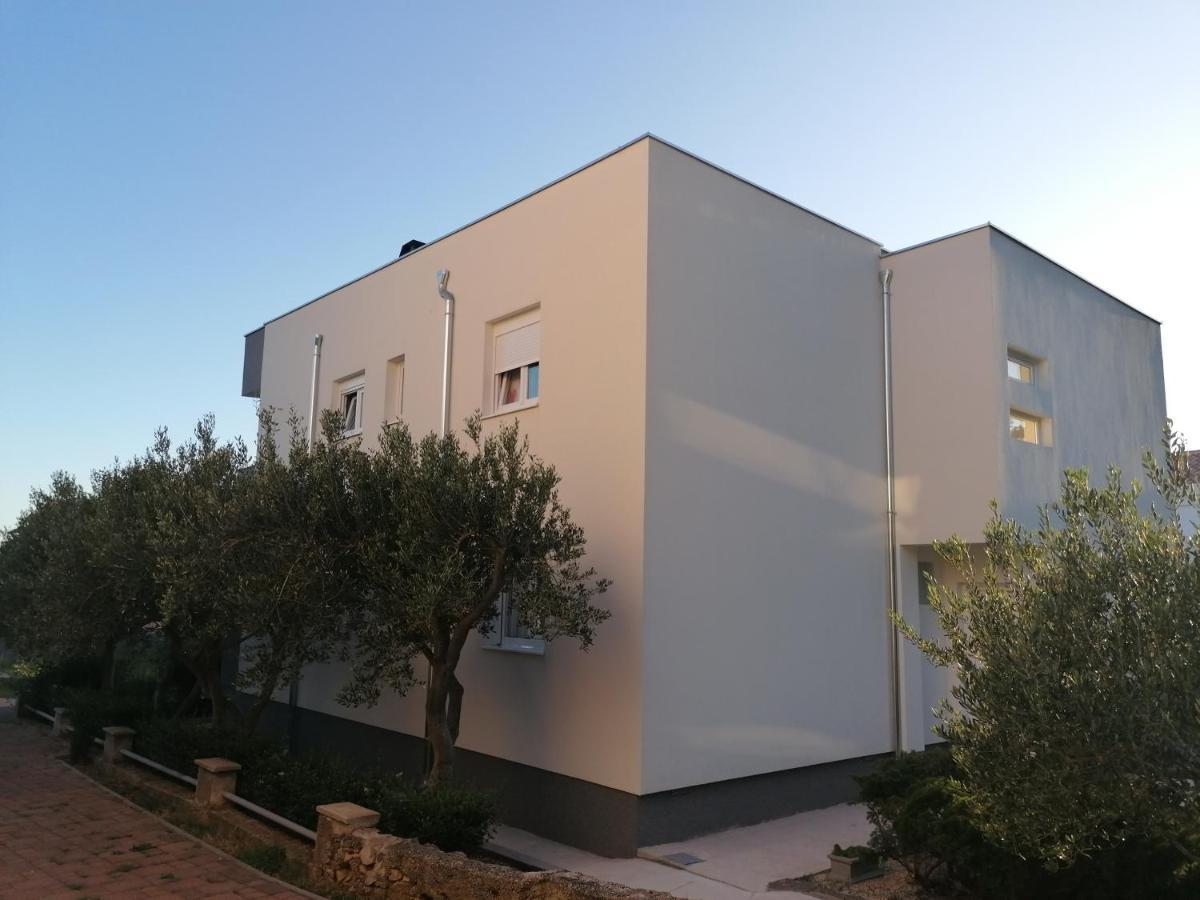 Apartments Lota Starigrad Paklenica Exteriér fotografie