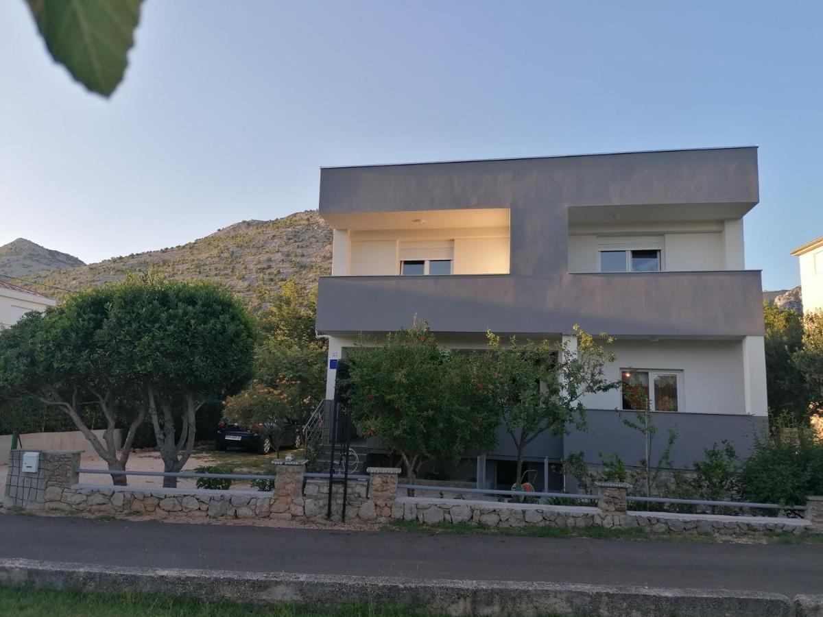 Apartments Lota Starigrad Paklenica Exteriér fotografie
