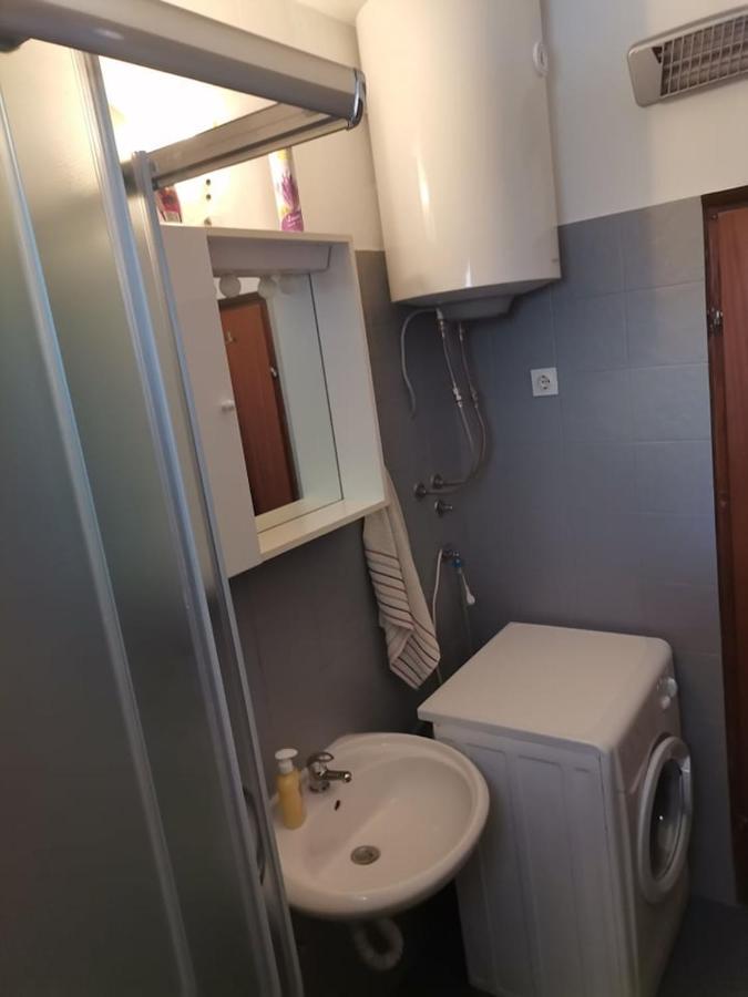 Apartments Lota Starigrad Paklenica Exteriér fotografie
